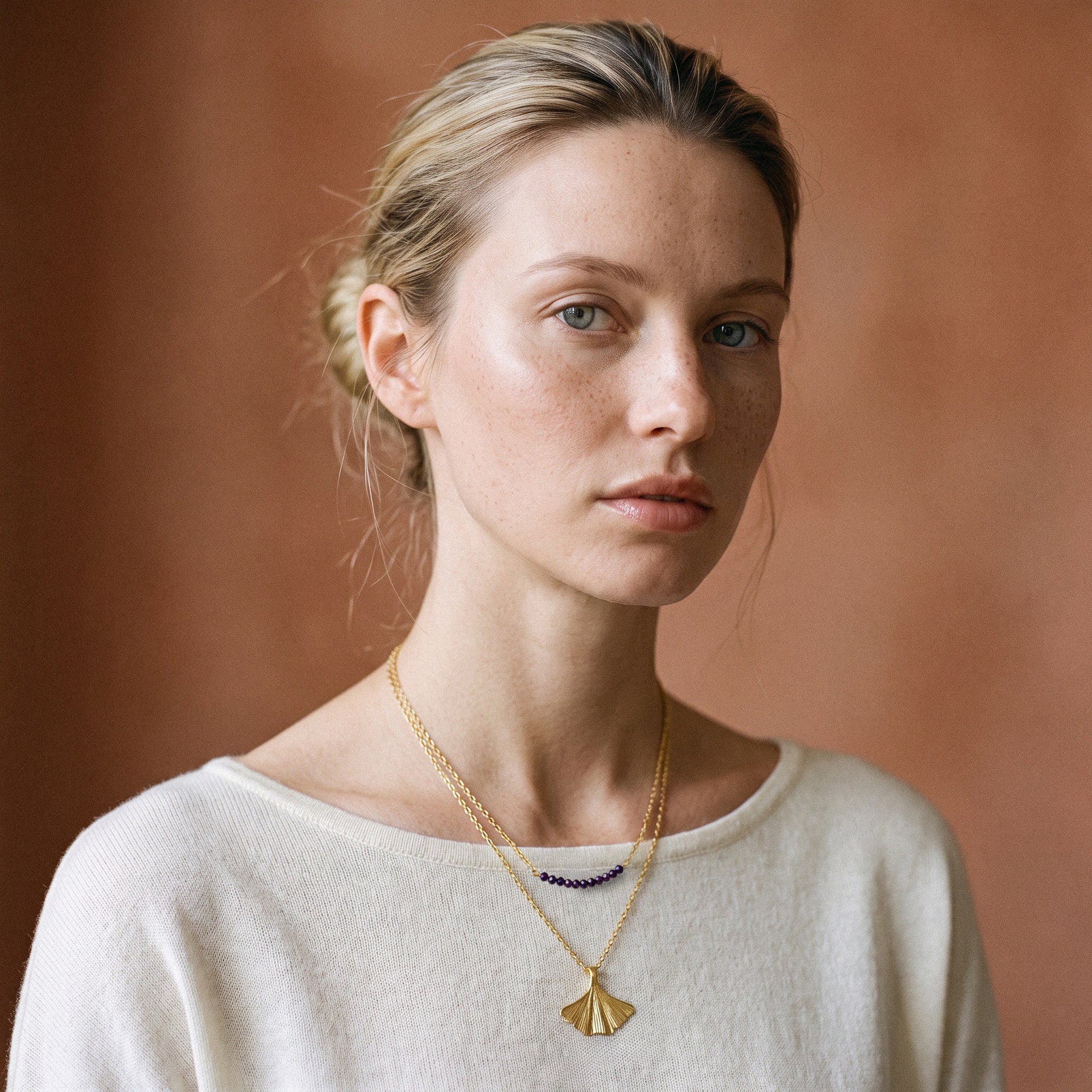 Collier NAOMI