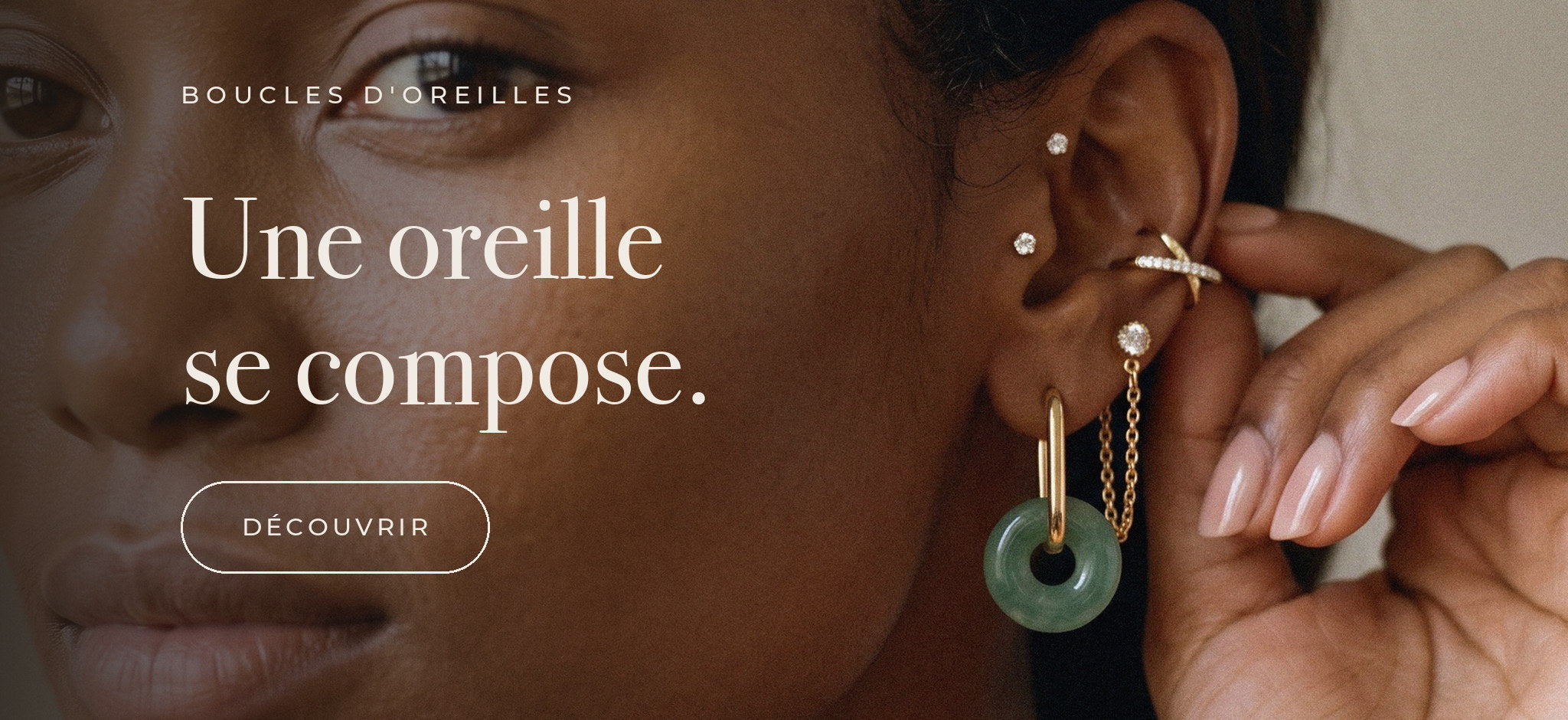 Boucles d'oreilles plaqué or Emmalee Jewelry - une oreille se compose