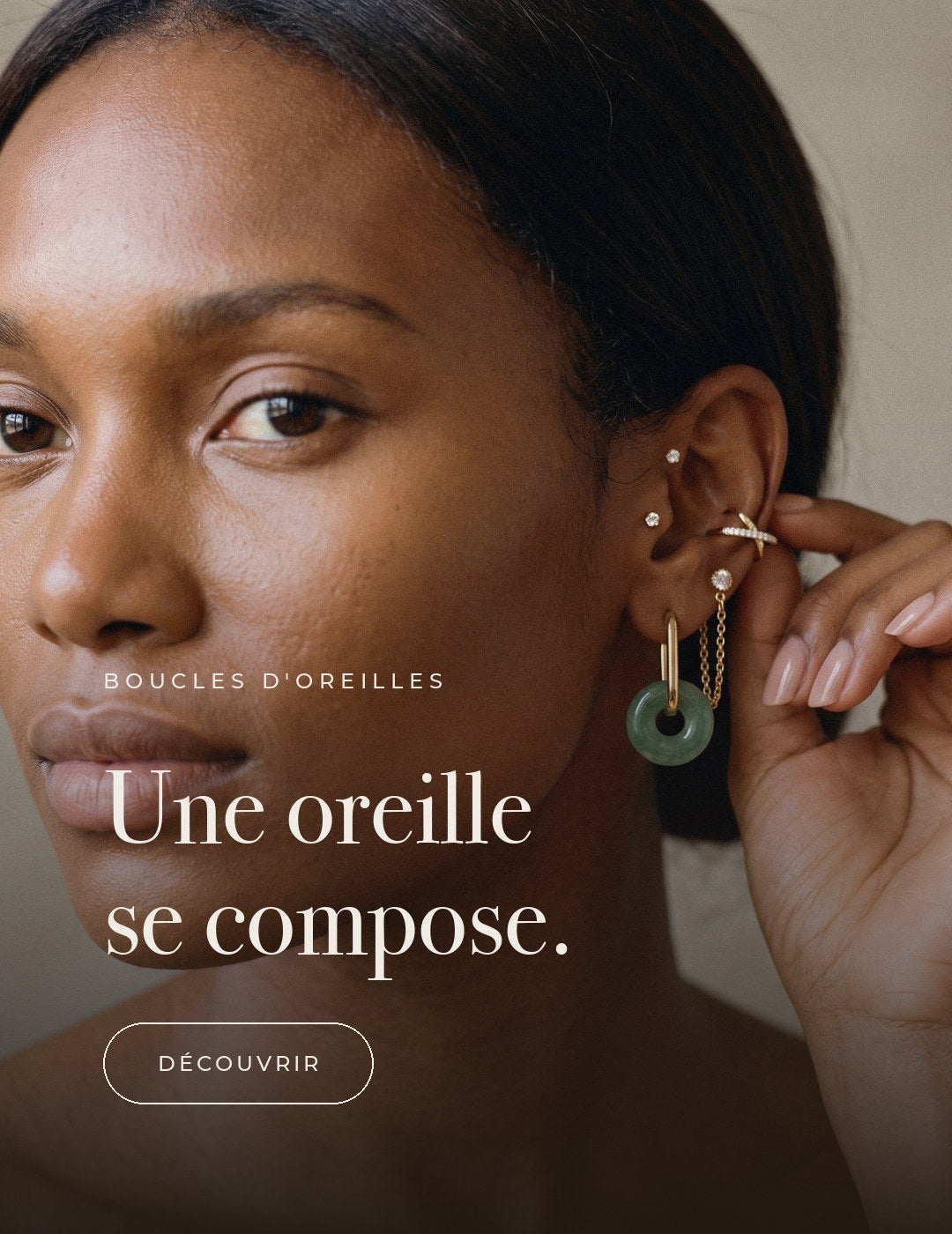 Boucles d'oreilles plaqué or Emmalee Jewelry - une oreille se compose